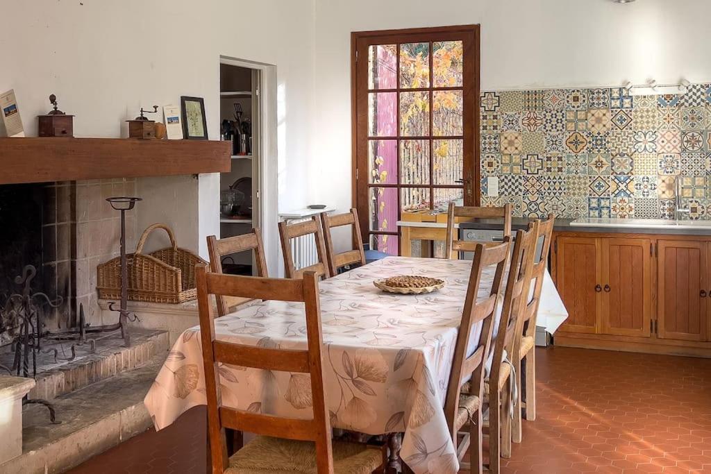 Mas De Charme En Pleine Camargue Villa Saint-Gilles  Ngoại thất bức ảnh