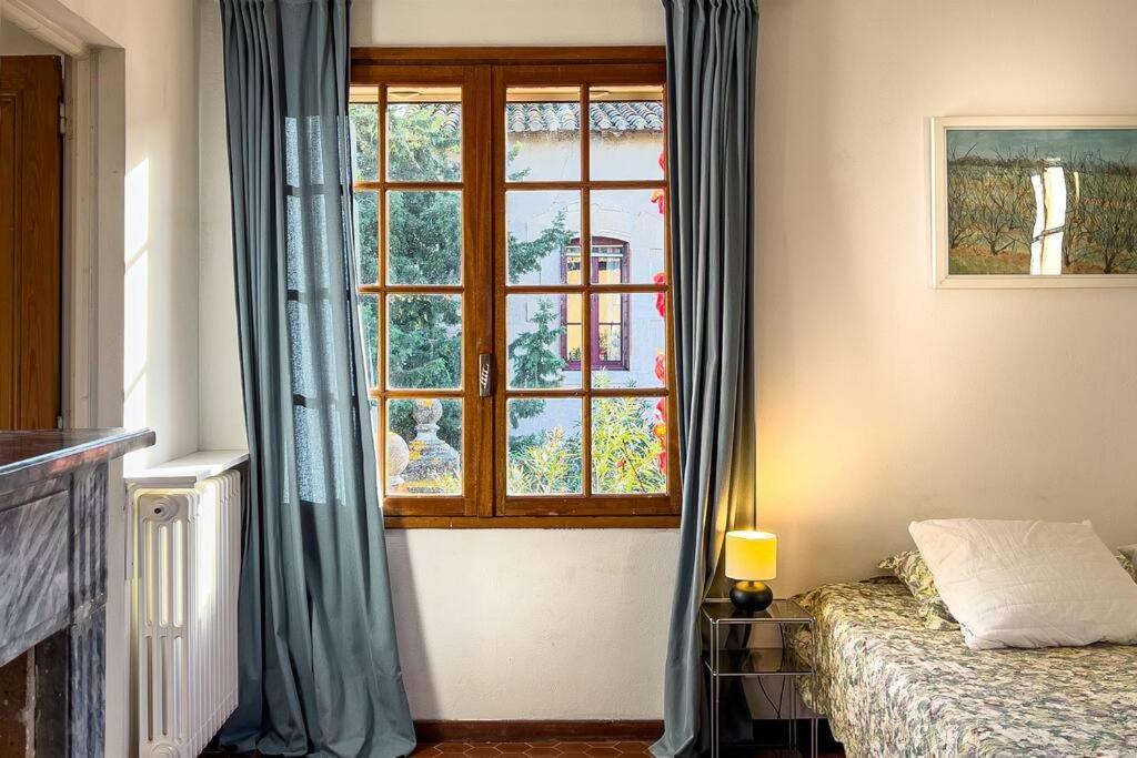 Mas De Charme En Pleine Camargue Villa Saint-Gilles  Ngoại thất bức ảnh